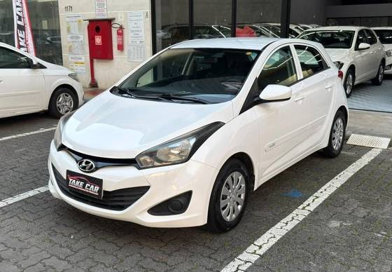 HYUNDAI HB20 1.0 COMFORT 12V FLEX 4P MANUAL HYUNDAI HB20 1.0 COMFORT 12V FLEX 4P MANUAL